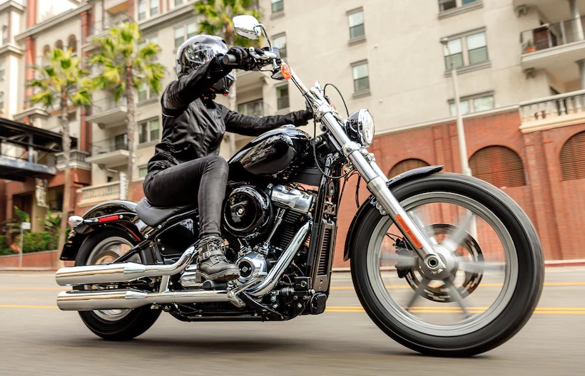 Go to colehd.com (Used-Harley-Davidson-Softail-Motorcycle-For-Sale-In-Bluefield-West-Virginia--inventory subpage)