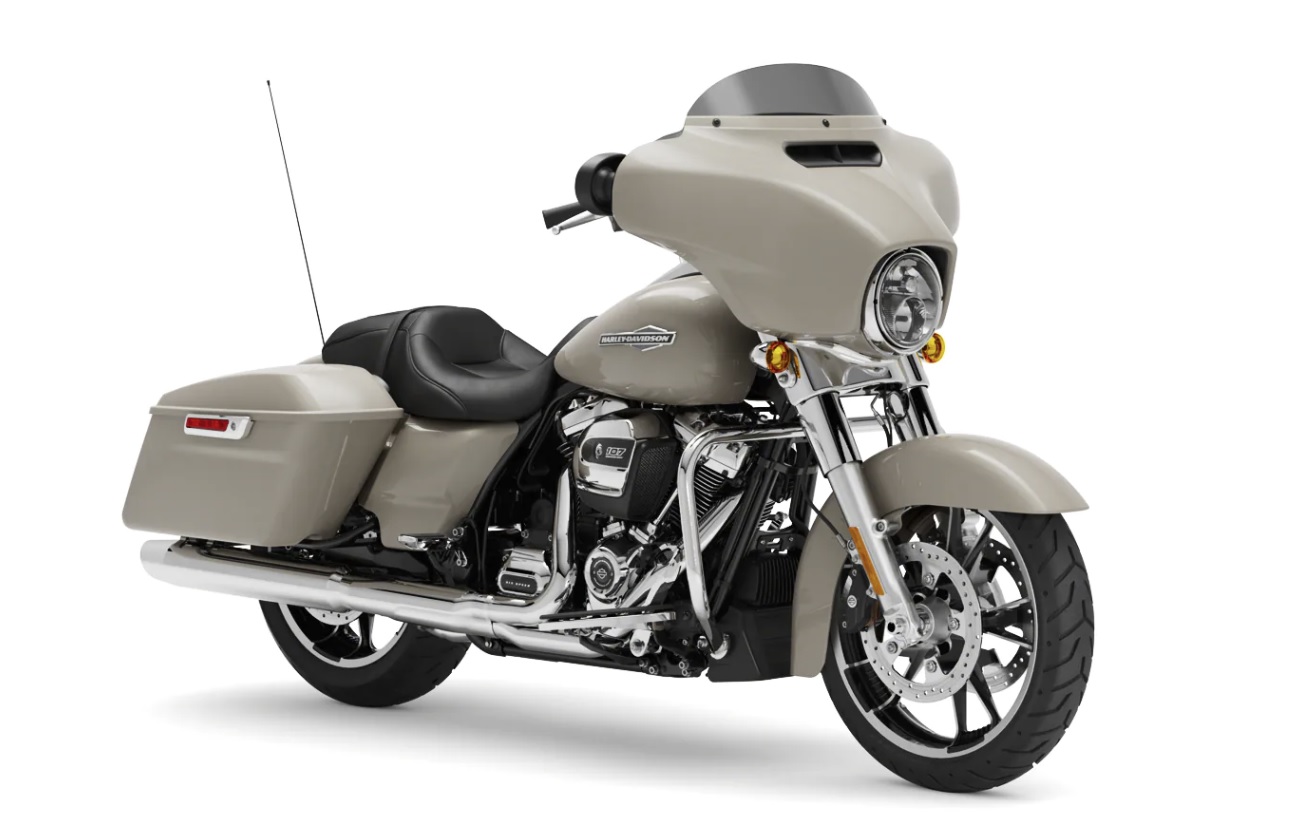 Go to colehd.com (Used-Harley-Davidson-Street-Glide-Touring-Motorcycle-For-Sale-In-Bluefield-West-Virginia--inventory subpage)